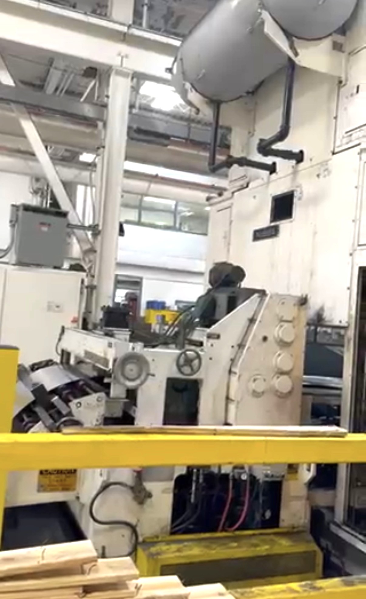 50000 lb. Sesco, coil feed line, 72" x .125", L to R, Trabon lubrication - Image 7