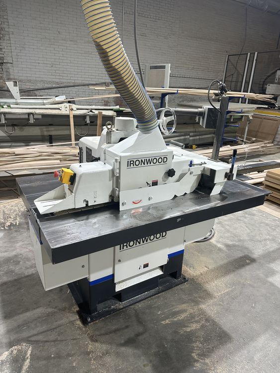 Ironwood #SLR330, straight line rip saw, 10" blade, 1" arbor, 43" x 63" table, 15 HP - Image 4