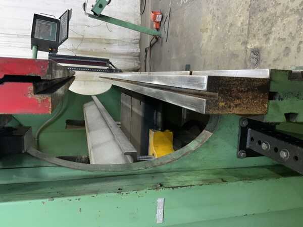 90 Ton, Cincinnati #90CBIIX6, CNC hydraulic press brake, 8' overall, 78" between housing, 14" stroke, 15 HP - Image 3