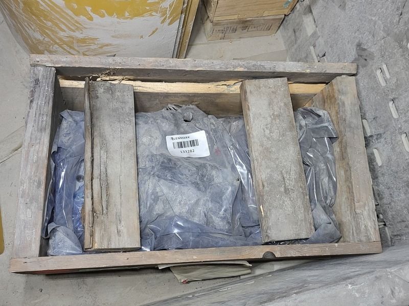 Komatsu #PC0522, Hydraulic Manifold Block - Image 8
