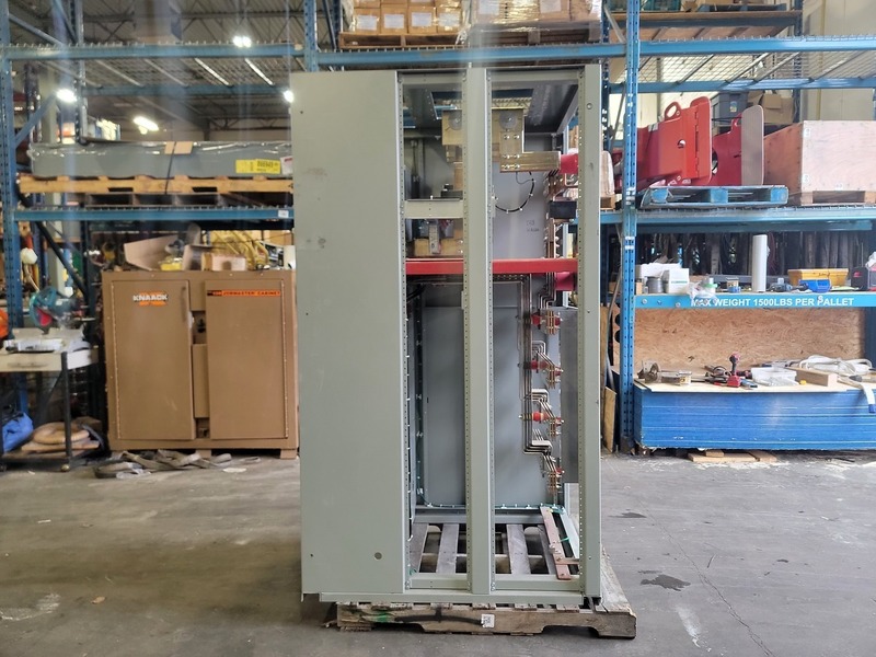 3200 Amps, Square D, NW32H1, 3 Poles, 690 Volts Draw-Out Air Circuit Breaker, 3PH - Image 5