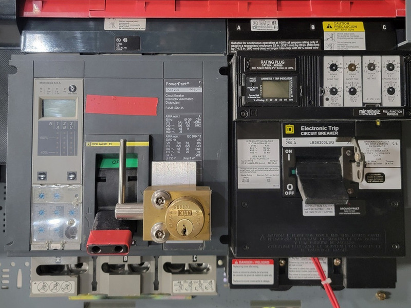1200 Amps, Square D, PJA36120U44A, 3 Pole, 600 Volt Circuit Breaker, 3PH - Image 2