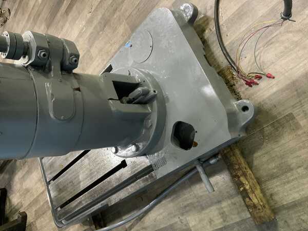 3' -9" Carlton #1A, radial drill, 41" x 30" T-slotted base area, power column clamp, power elevation, 5 HP - Image 10