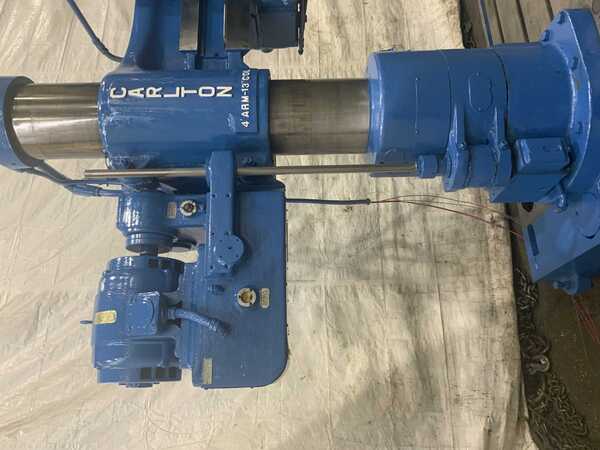 4' -13" Carlton #3A, radial drill, 53" x 42" base area, power arm clamping, power elevation, 5 HP - Image 7