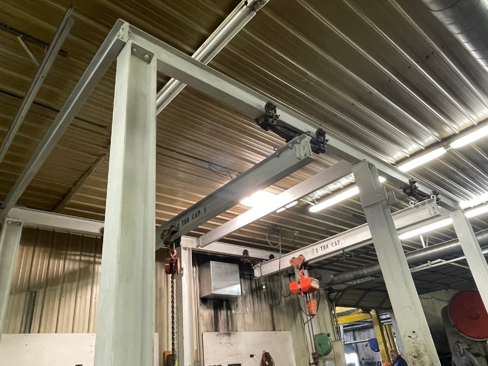 2 Ton, Freestanding Bridge Crane - 8' L x 10' width x 12' T (Already Taken Down) - Image 3