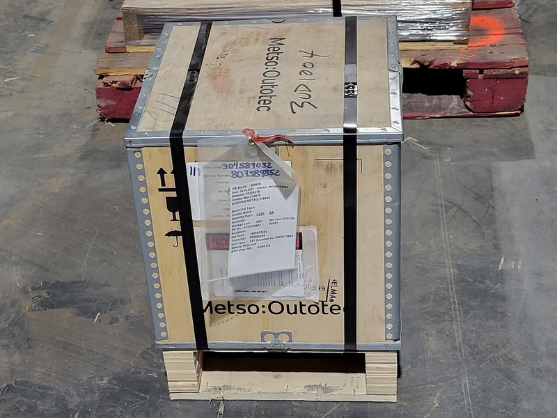 Metso #315929, bushing, new surplus - Image 3
