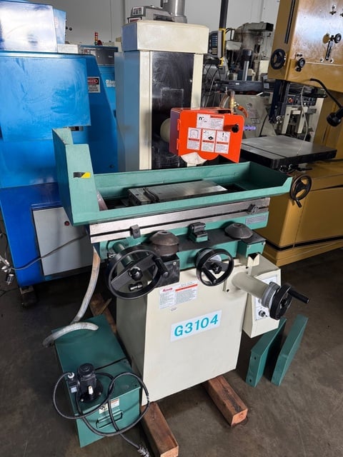 Grizzly #G3104, Manual Surface Grinder, 20-1/2" x 6-7/8" x 10-3/4" travel, 2 HP, 7" x 0.75" x 1-1/4" grind - Image 5