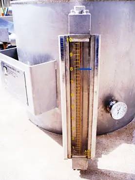 Ross, Stainless Steel Header Tank, 2' L x 1' 10" width x 1' 4" H header tank, 1995 - Image 9
