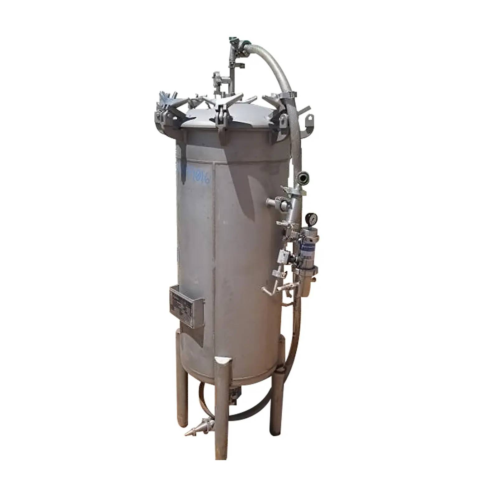 47 gallon Axton Manufacturing Ltd, Stainless Steel Pressure / Vacuum Tank, 18" diameter x 43" straight wall - Image 2