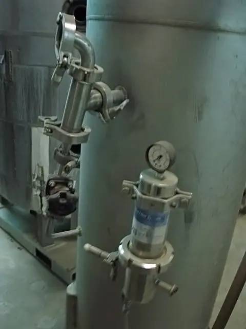 47 gallon Axton Manufacturing Ltd, Stainless Steel Pressure / Vacuum Tank, 18" diameter x 43" straight wall - Image 10