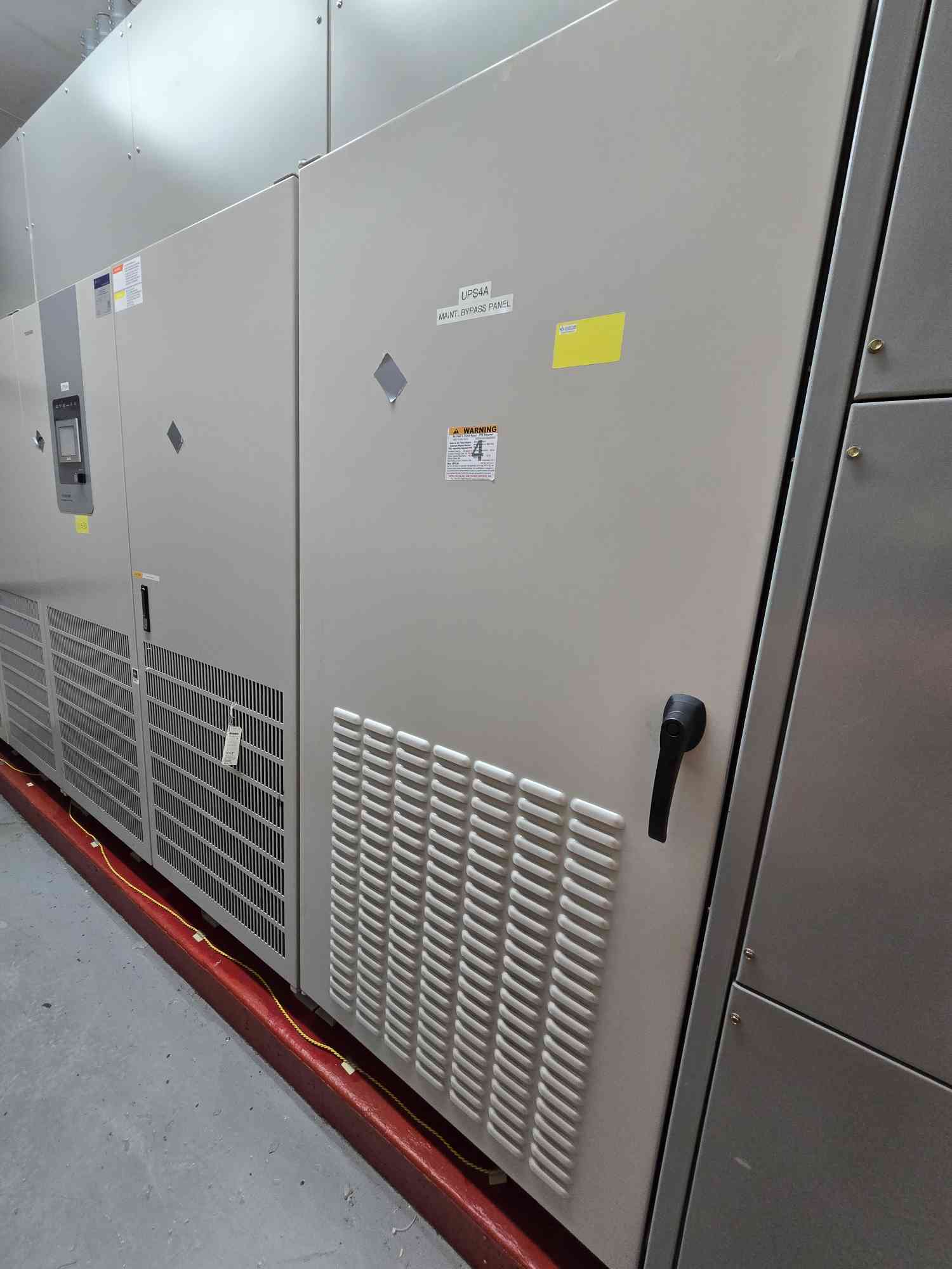 500.0 KVA Toshiba #TMEIC-G8000MM, uninterruptible power supplies, 480x480 Volts, 2 Sections, T8MS3 - Image 2