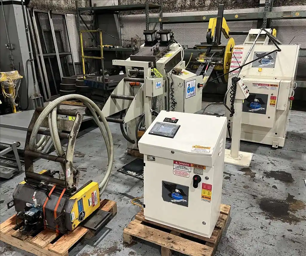 6000 lb. Coe Press Equipment, Servo coil feed line, 12" width x .187" thick, straightener, coil reel, PLC - Image 1