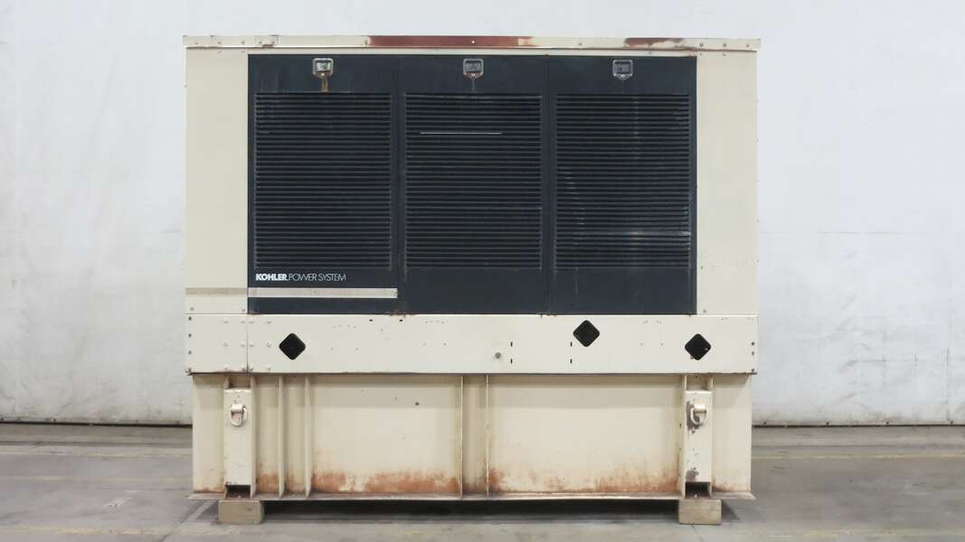 300 KW Kohler #300REOZD, diesel generator set, 277/480 Volts, 490 HP @ 1800 RPM, 983 hours, Detroit Diesel - Image 1