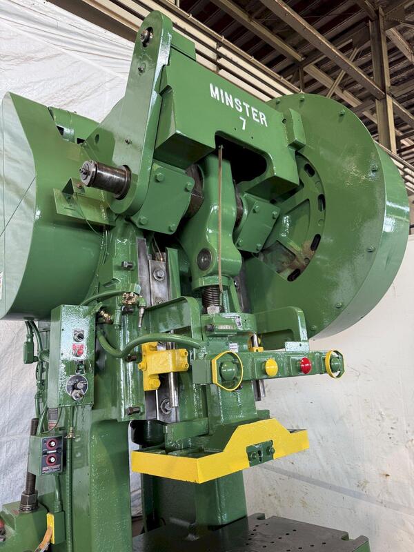 75 Ton, Minster #7, Back Gauge OBI press, 6" stroke, 14.5" Shut Height, 4" adj., 40 SPM, 36" x24" bed, air - Image 4
