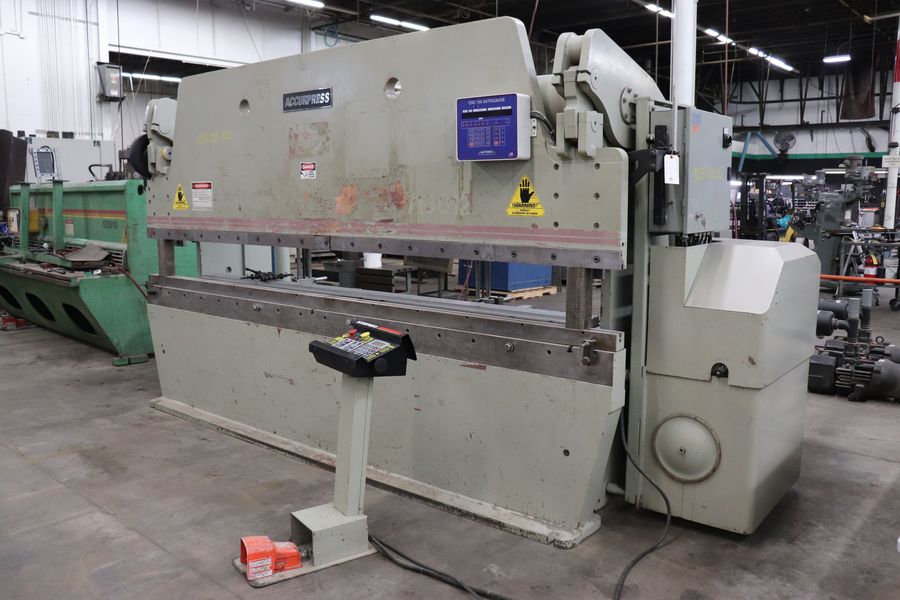 130 Ton, Accurpress #713012, Hydraulic Press Brake, Automec CNC150, 12' bed, 124" between housing, 14" open - Image 2