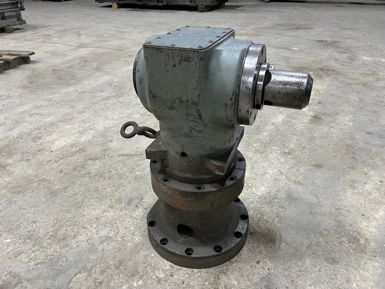 Giddings & Lewis, right angle head, 24" reach, #50 taper, fits 5" G & L horizontal boring mill, 1979 - Image 3