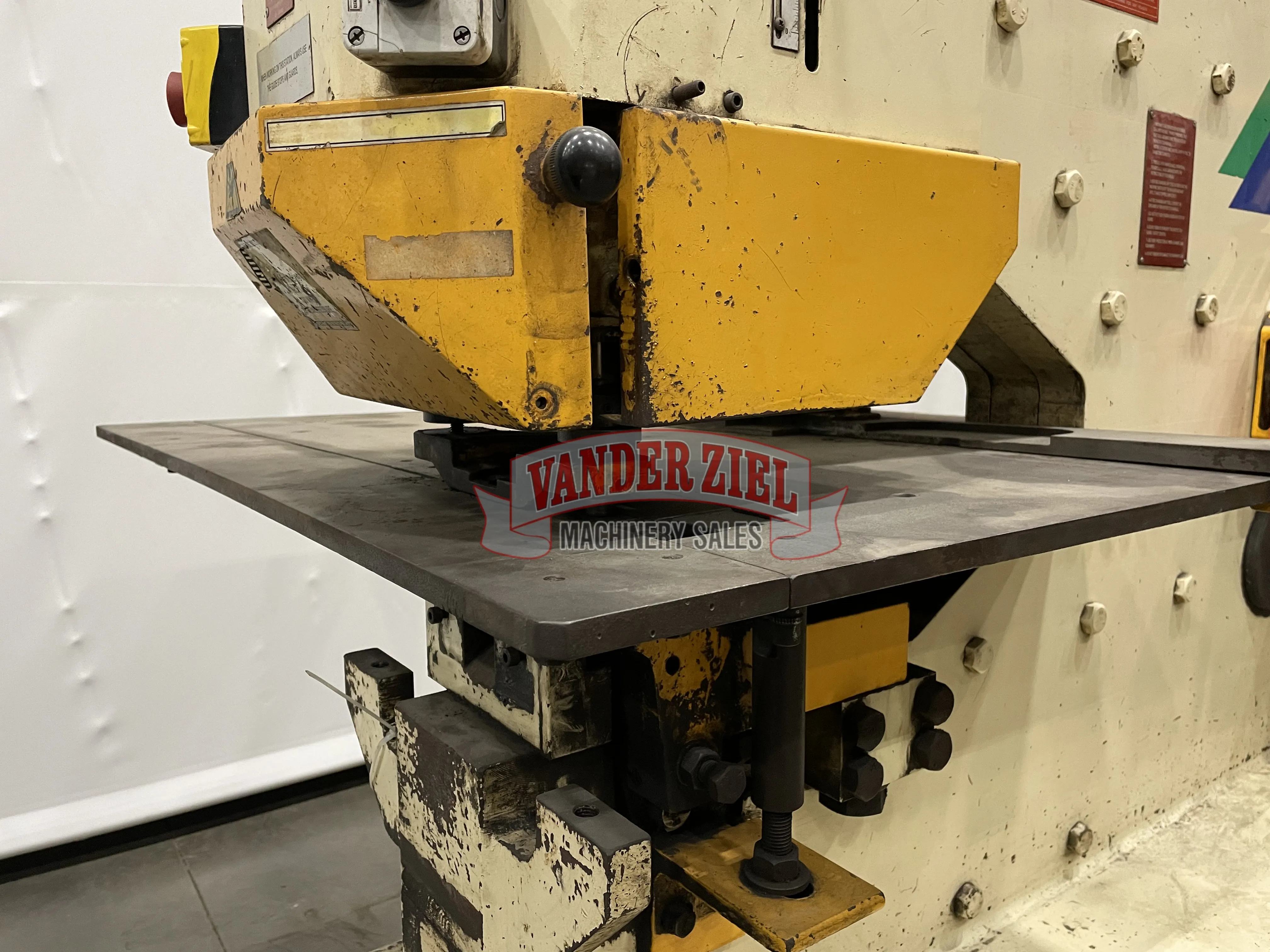 5" x 5" x 1/2" Geka #Hydracrop-110/80SD, ironworker, 110 ton, 12.5 HP - Image 3