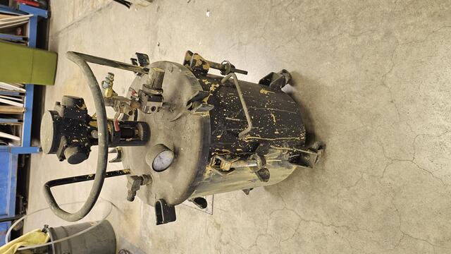30L pressure pot, Model 8311A - Image 2