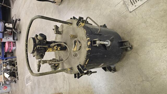 30L pressure pot, Model 8311A - Image 3