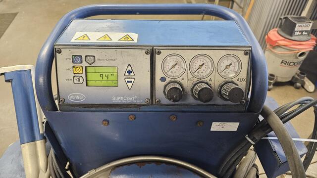 Powder system, Nordson #Surecoat, on cart with 80 lb. hopper - Image 3