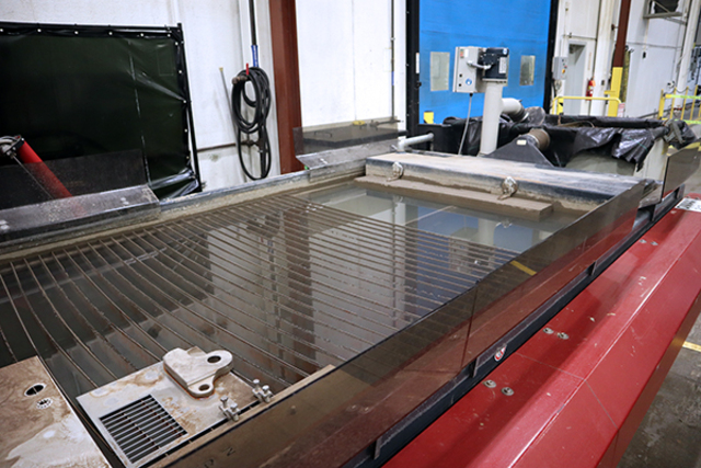 Omax #Maxiem-1530, waterjet, 12' 2" x 5' 8" table, 50000 psi, 2016 - Image 3