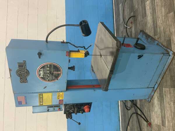 20" x 13" DoAll #2013V, vertical band saw, 154" x 1" blade, blade welder, chip blower, 3 HP - Image 1