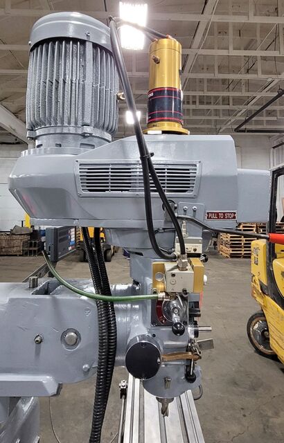 Acer #3CVS, vertical mill, 9" x42" tbl., 3 HP, 4500 RPM, R-8, X-Axis power feed, Newall digital read out - Image 6