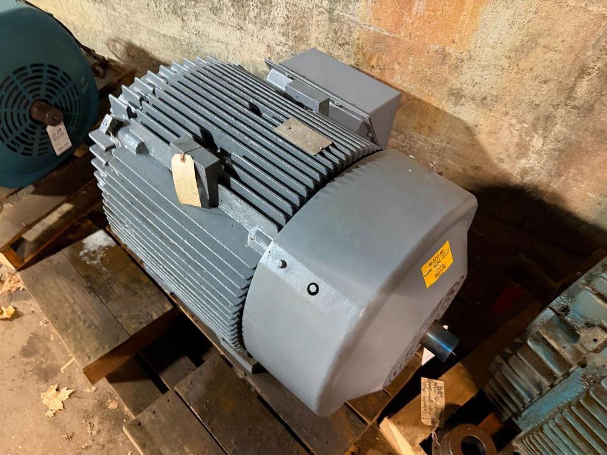 125 HP 1490 RPM General Electric Motors, AC Motor, Frame 445TS, 575 Volts, 3PH - Image 1