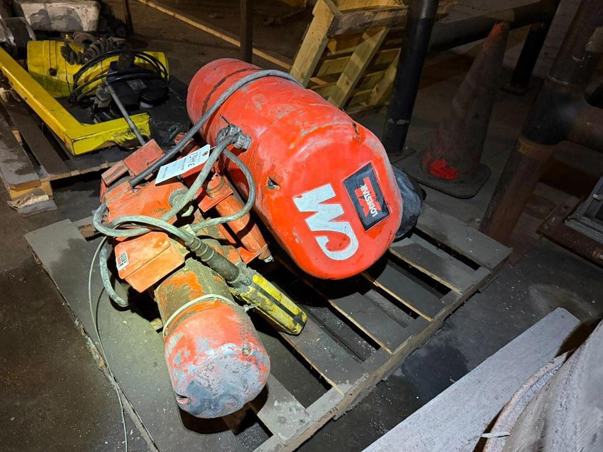 2 Ton, Columbus McKinnon #5201M-Lodestar-XL, Electric Chain Hoist, 3.5 HP, 13 FPM, 460 V., 3PH - Image 1