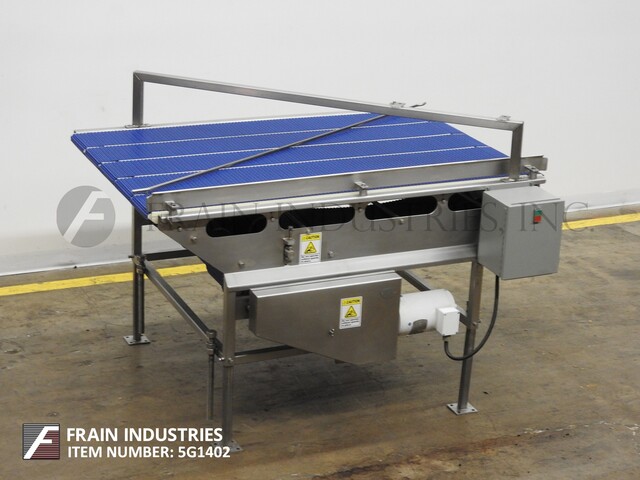 42" W x 68" L Stainless Steel, 5-lane accumulation table, 1-1/4"H adjustable product arm, 3-1/2"H guide rails - Image 1