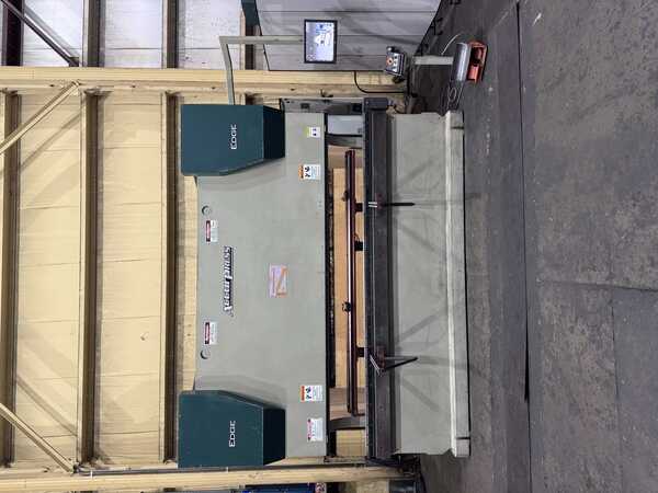 350 Ton, Accurpress #435012, hydraulic press brake, 12' overall, 126" between housing, 12" stroke, 10"-20" - Image 2
