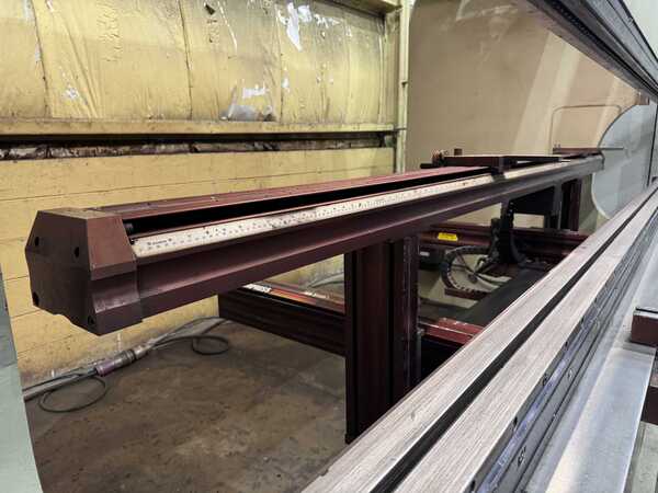 350 Ton, Accurpress #435012, hydraulic press brake, 12' overall, 126" between housing, 12" stroke, 10"-20" - Image 10