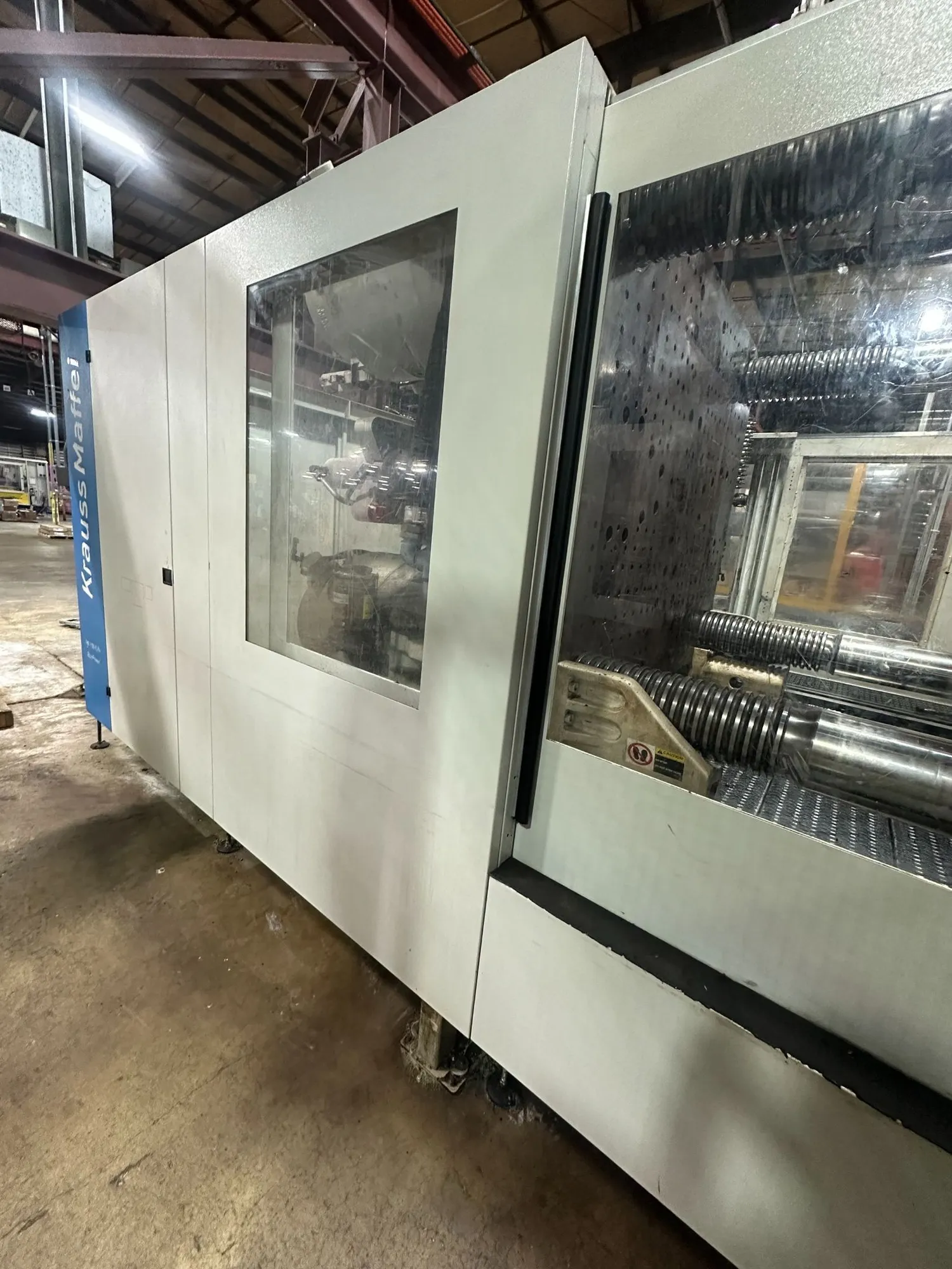1600 Ton, 242 oz., Krauss Maffei #KM-1300-17200MX, horizontal plastic injection molder, 61.81" x50" tie bar - Image 2