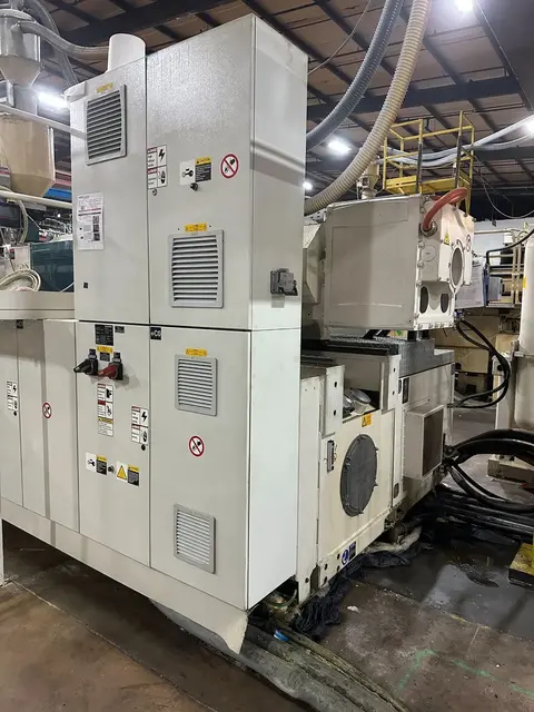 1600 Ton, 242 oz., Krauss Maffei #KM-1300-17200MX, horizontal plastic injection molder, 61.81" x50" tie bar - Image 5