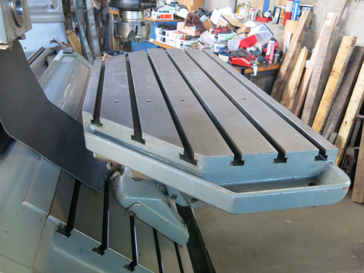 Deckel #FP3L, universal milling machine, 20-1/2" x39-1/8" table, tilting table, #40 taper - Image 2