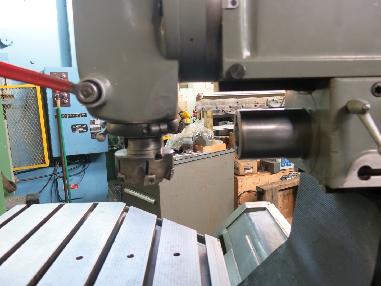 Deckel #FP3L, universal milling machine, 20-1/2" x39-1/8" table, tilting table, #40 taper - Image 7
