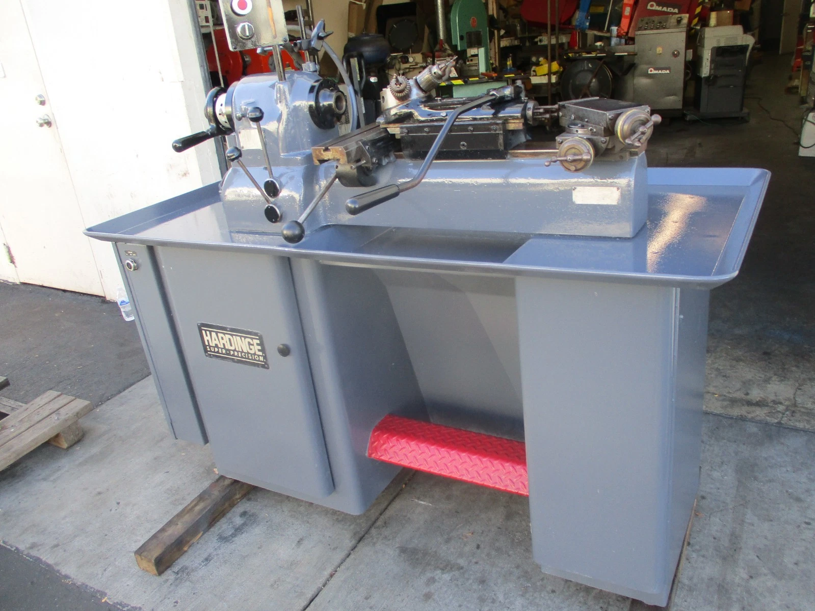 9" x 17" Hardinge #DSM/DV-59, second operation lathe, 5" chuck, 230-3500 RPM, #2MT - Image 3