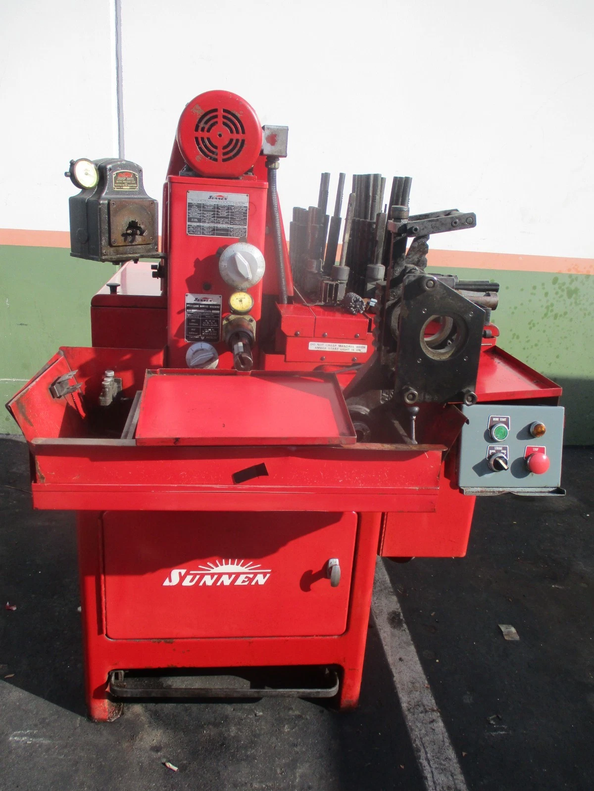 Sunnen #LBB-1810, power stroke hone w/ tooling & gage - Image 2