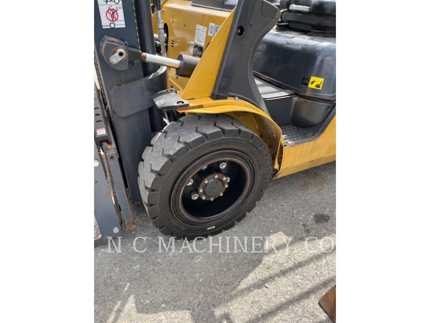 Cat GP30N5, Forklift, 2297 hours, S/N: AT13G02812, 2018 - Image 6