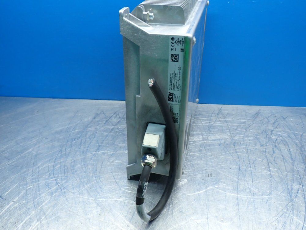 Sew-Eurodrive, TPM12B030-ENE-5A2-2, Movitrans Mobile Converter, 3 kW, 500 VAC Input, 500 VDC Output - Image 5