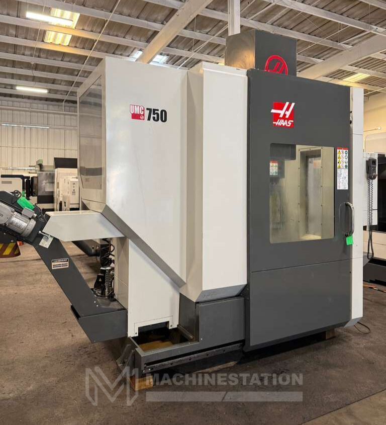 Haas #UMC-750, CNC vertical machining center, 40 automatic tool changer, 30" X, 20" Y, 20" Z, 12000 RPM, #40 - Image 6