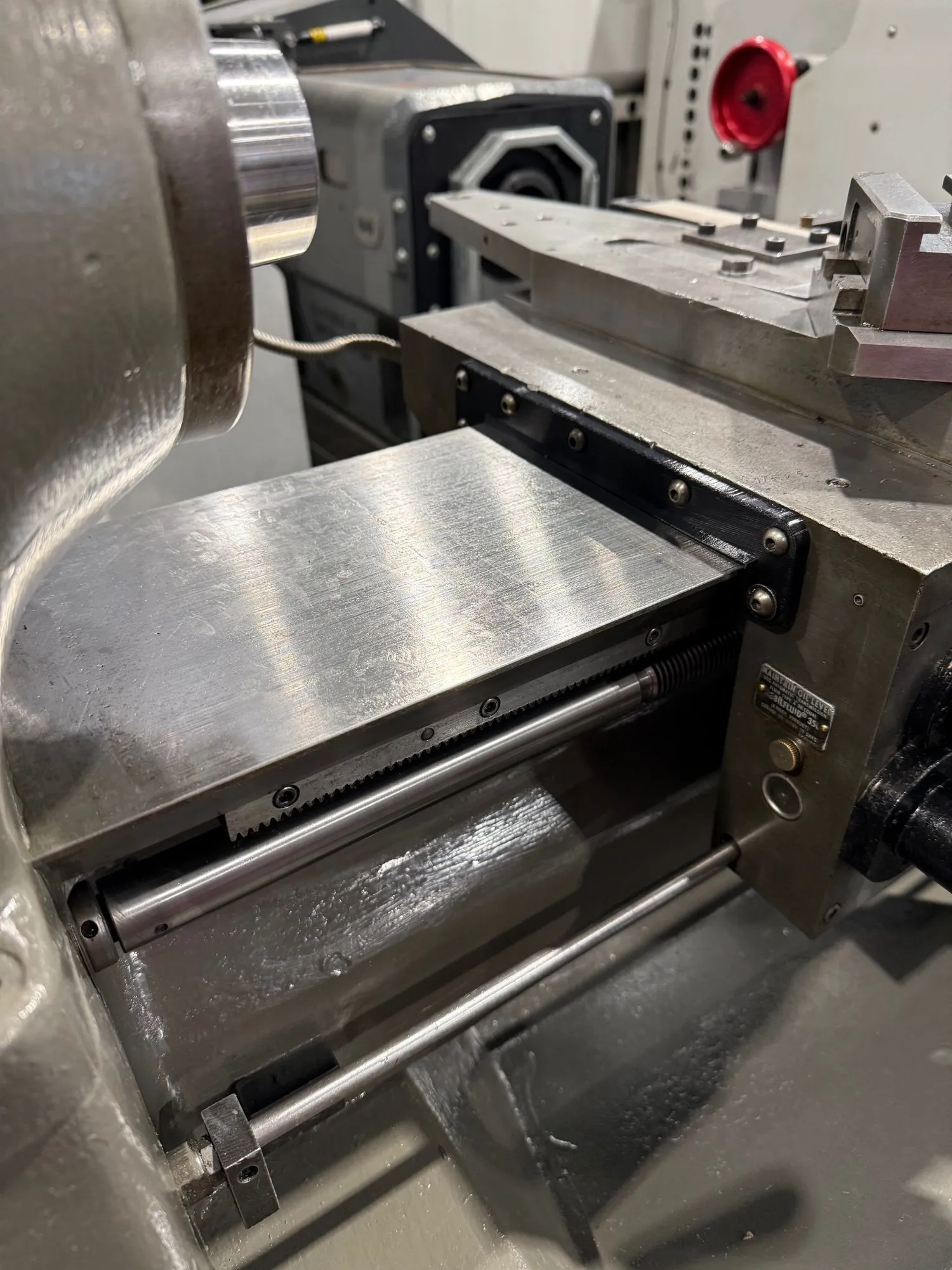 11" x 18" Hardinge #HLV-H, precision tool room lathe, 1.25" hole, Mitutoyo 2-Axis digital read out, 1988 - Image 9