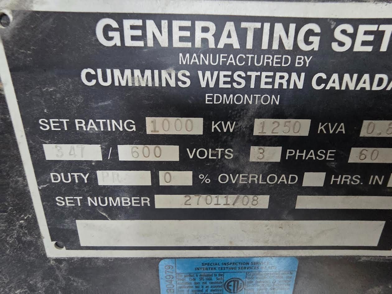 1000 KW Cummins, diesel generator set, 600 Volts, 3-phase, 1490 HP @ 1800 RPM, QST30-G5 engine - Image 6