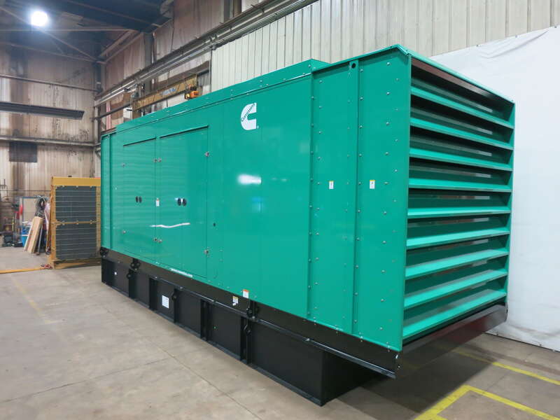 1000 KW Cummins #DQFAD, diesel generator set, 277/480 Volts, QST30-G5 NR2 engine, EPA Tier 2, sound - Image 3