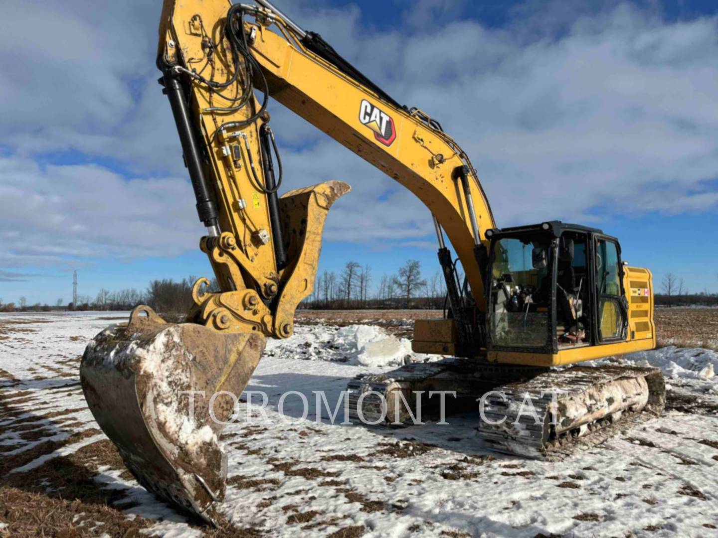 Caterpillar 323-07, Crawler Excavator, 3991 hours, S/N: NDL30227, 2023 - Image 1