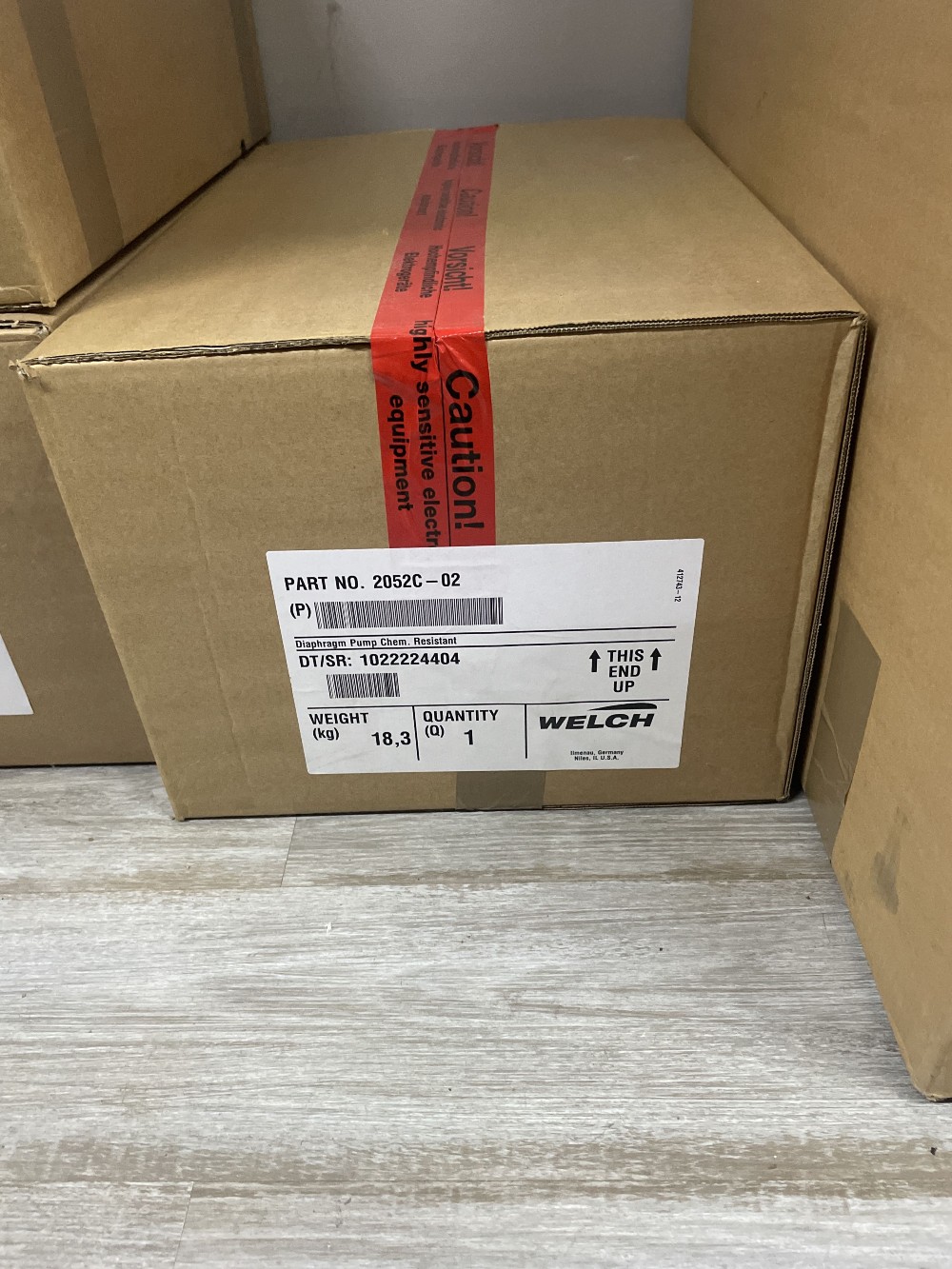 2.3 CFM, Welch #2052C-02 - PTFE Diaphragm Vacuum Pump - Image 2