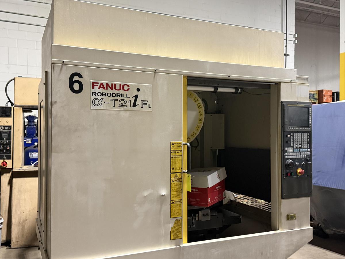 Fanuc #A-T21IFL, drill & tap, 21 ATC, 27.5" X, 15.75" Y, 13" Z, 5-Axis, 10k RPM, Fanuc 31i-A5, probe, mist - Image 1