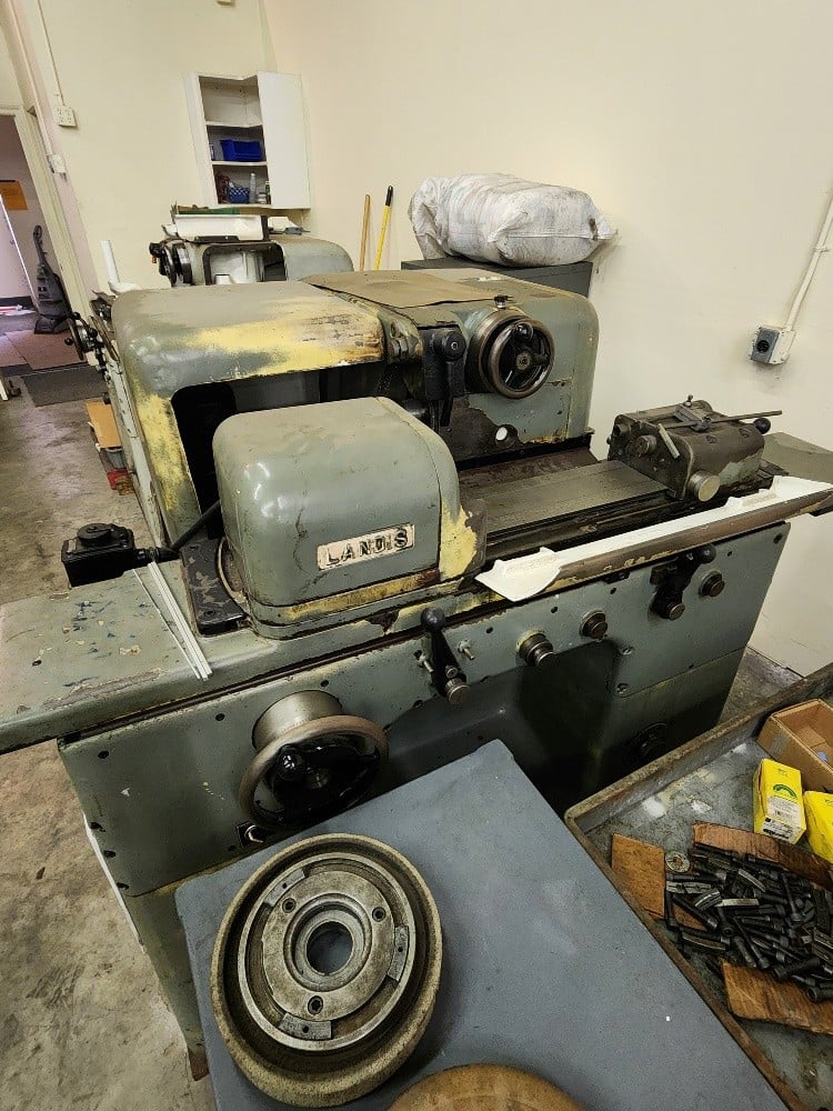 Landis #4H, Cylindrical Grinder, compact foot print - Image 1