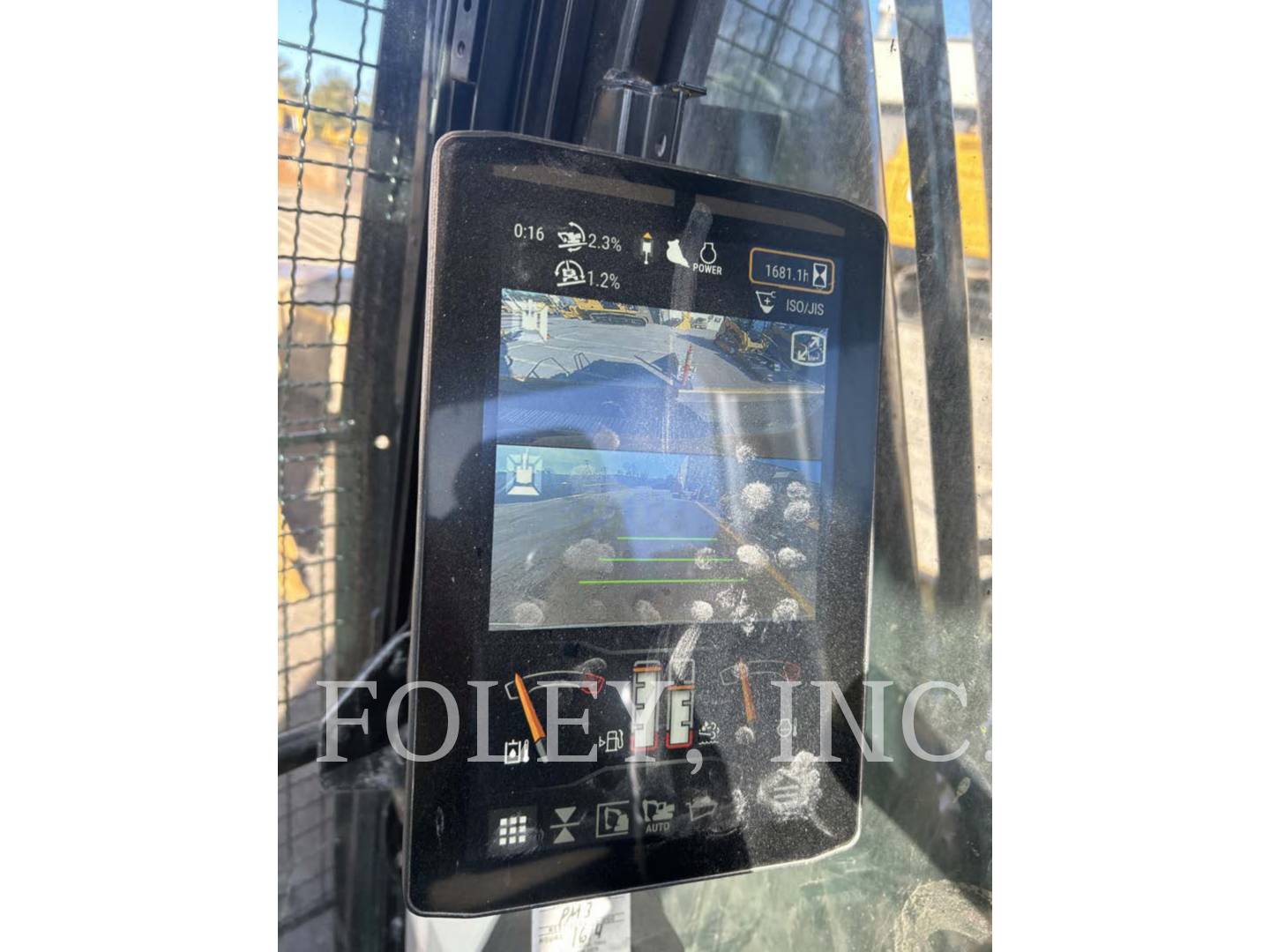 Caterpillar 330-07, Crawler Excavator, 1681 hours, S/N: LHW30241, 2023 - Image 5