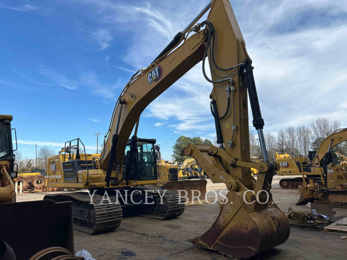 Caterpillar 336, Crawler Excavator, 1280 hours, S/N: RDL20657, 2024 - Image 2